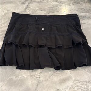 Lululemon Rival pacer skort, Ruffled, Black, 8